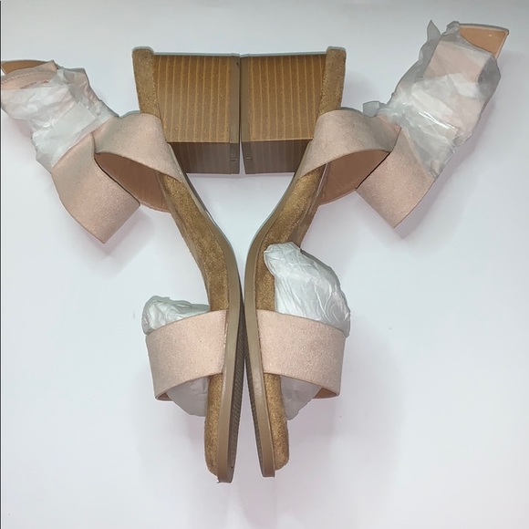 Charlotte Russe Suede Mini Wedge Sandal 👡 - Picture 2 of 5
